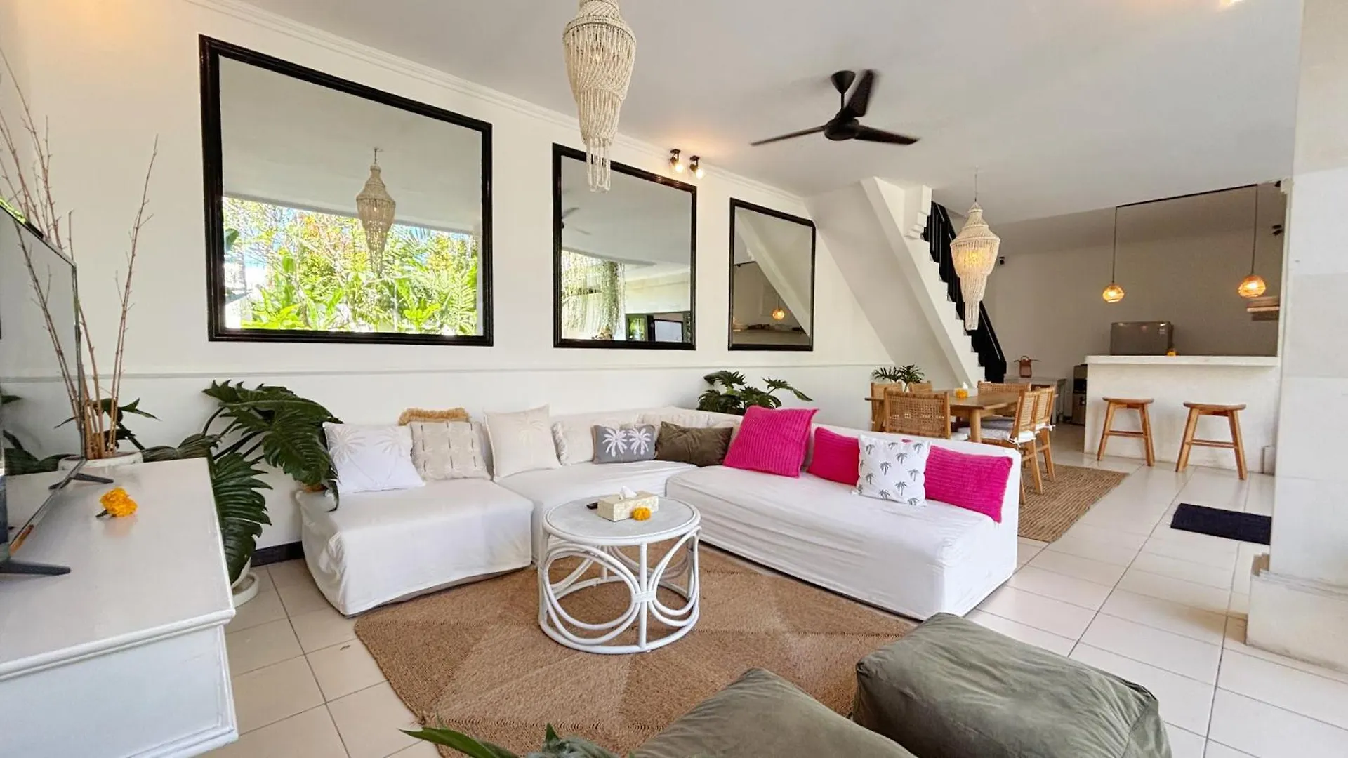 Villa Mandari スミニャック