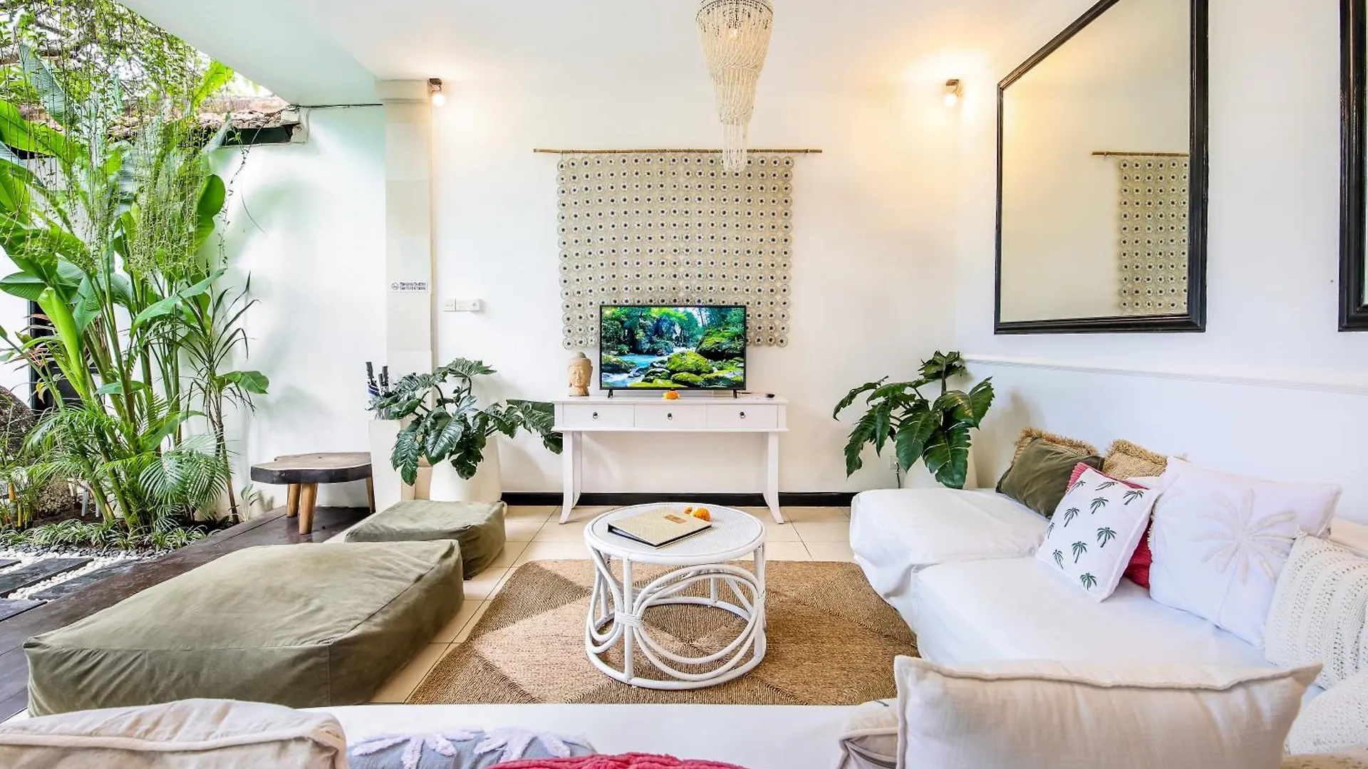 Villa Mandari スミニャック
